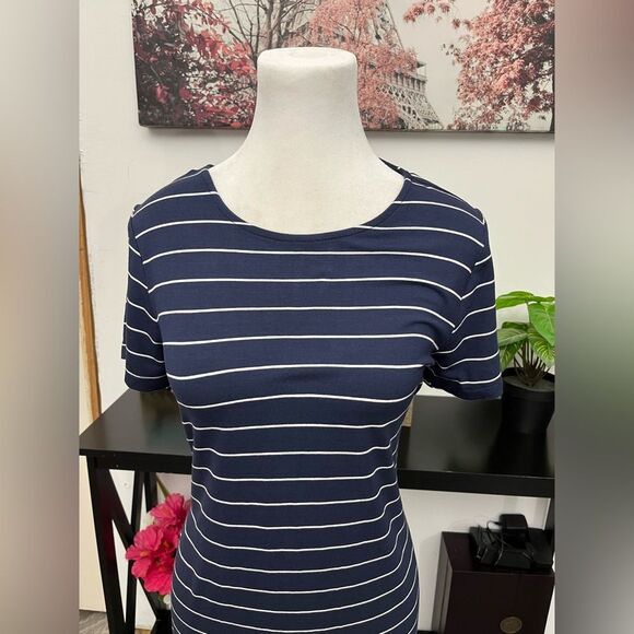 Old Navy Women’s shift Dress Striped Short Sleeve Round Neck Size M pullover - Picture 2 of 11